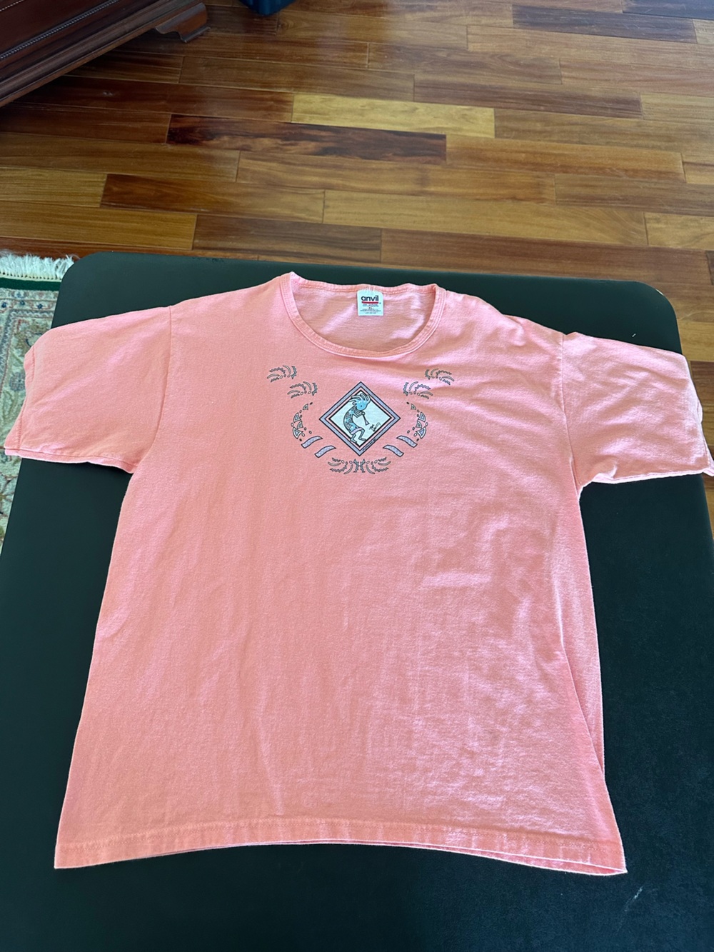 Anvil Men’s Coral Native American Graphic T-Shirt size XL